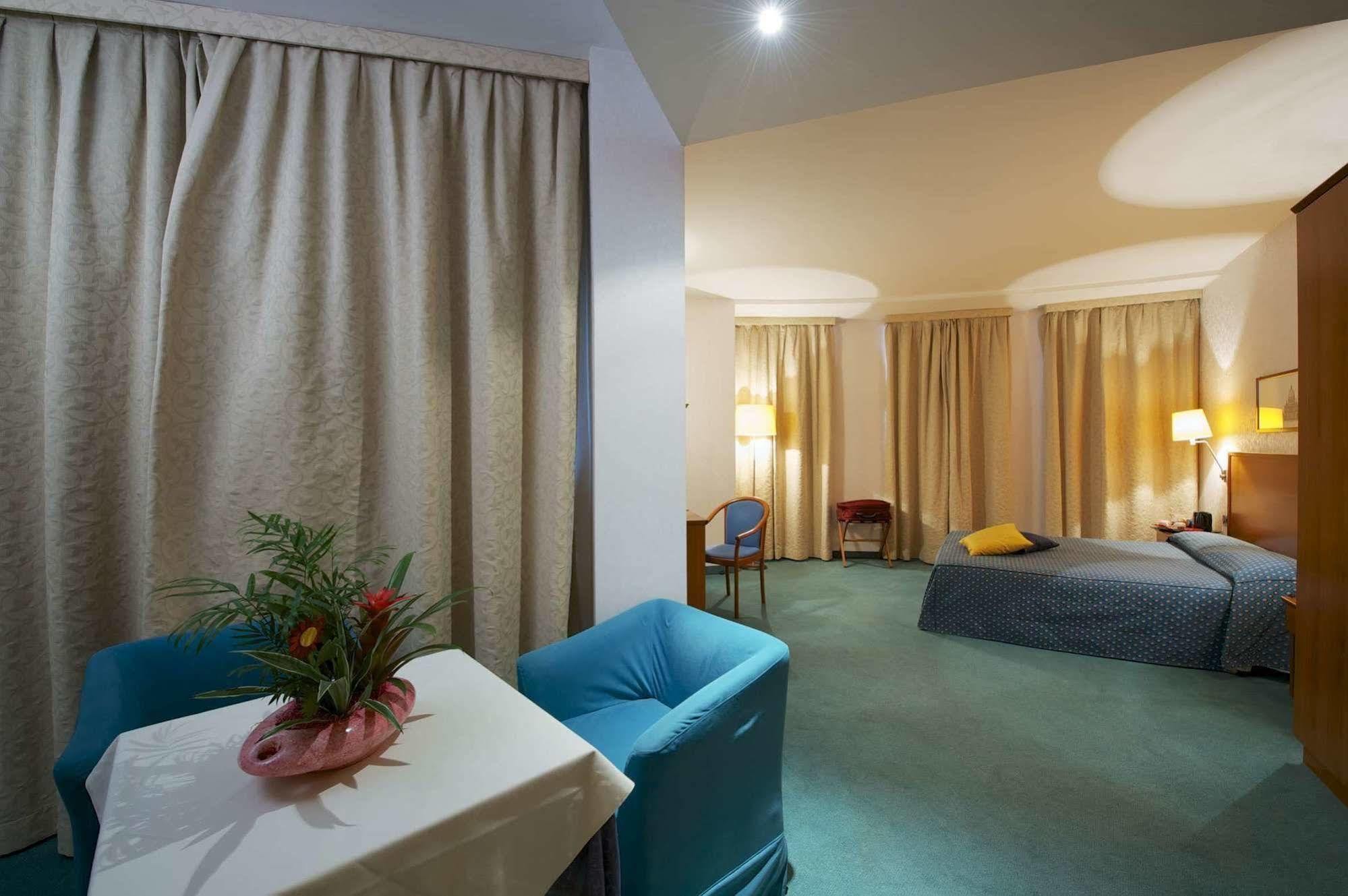 Classic Hotel Tulipano Terni Eksteriør billede